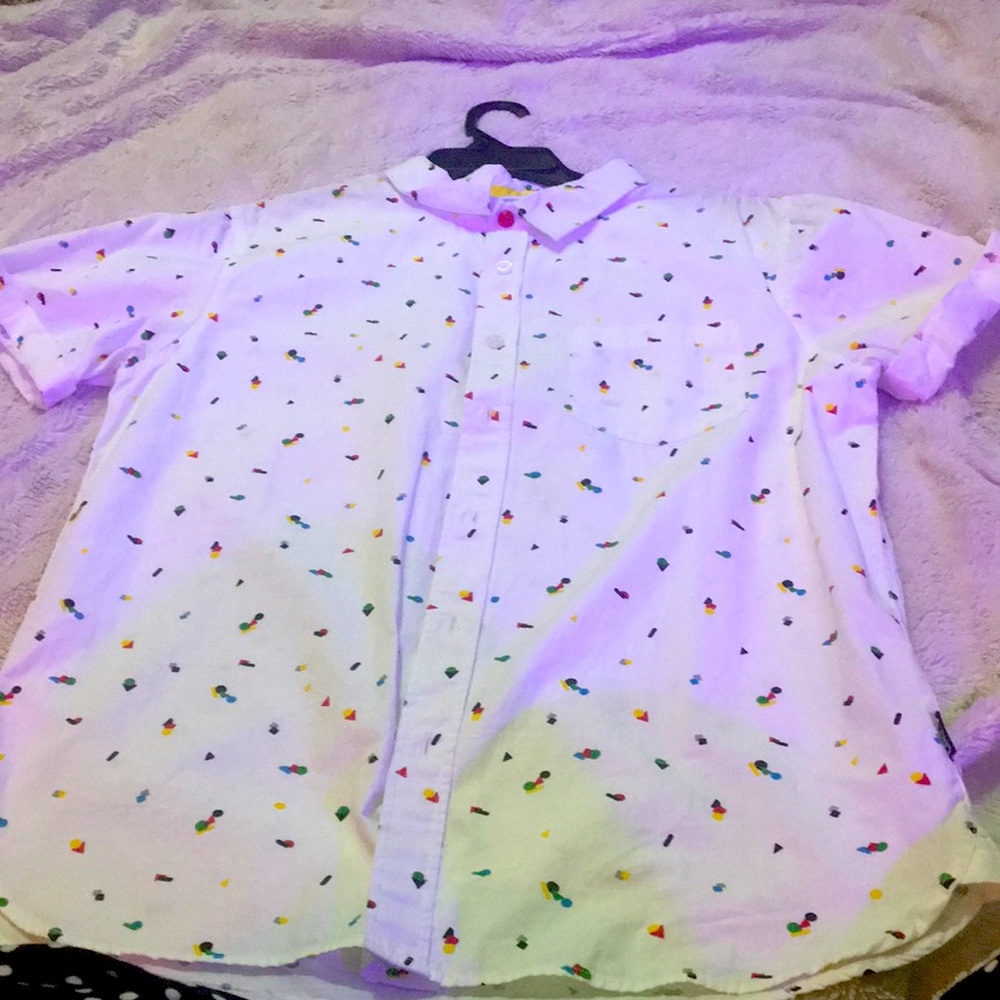 Confetti Button up